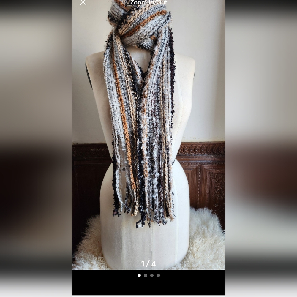NWOT COLLECTION EIGHTEEN Oversize Scarf sz- OS